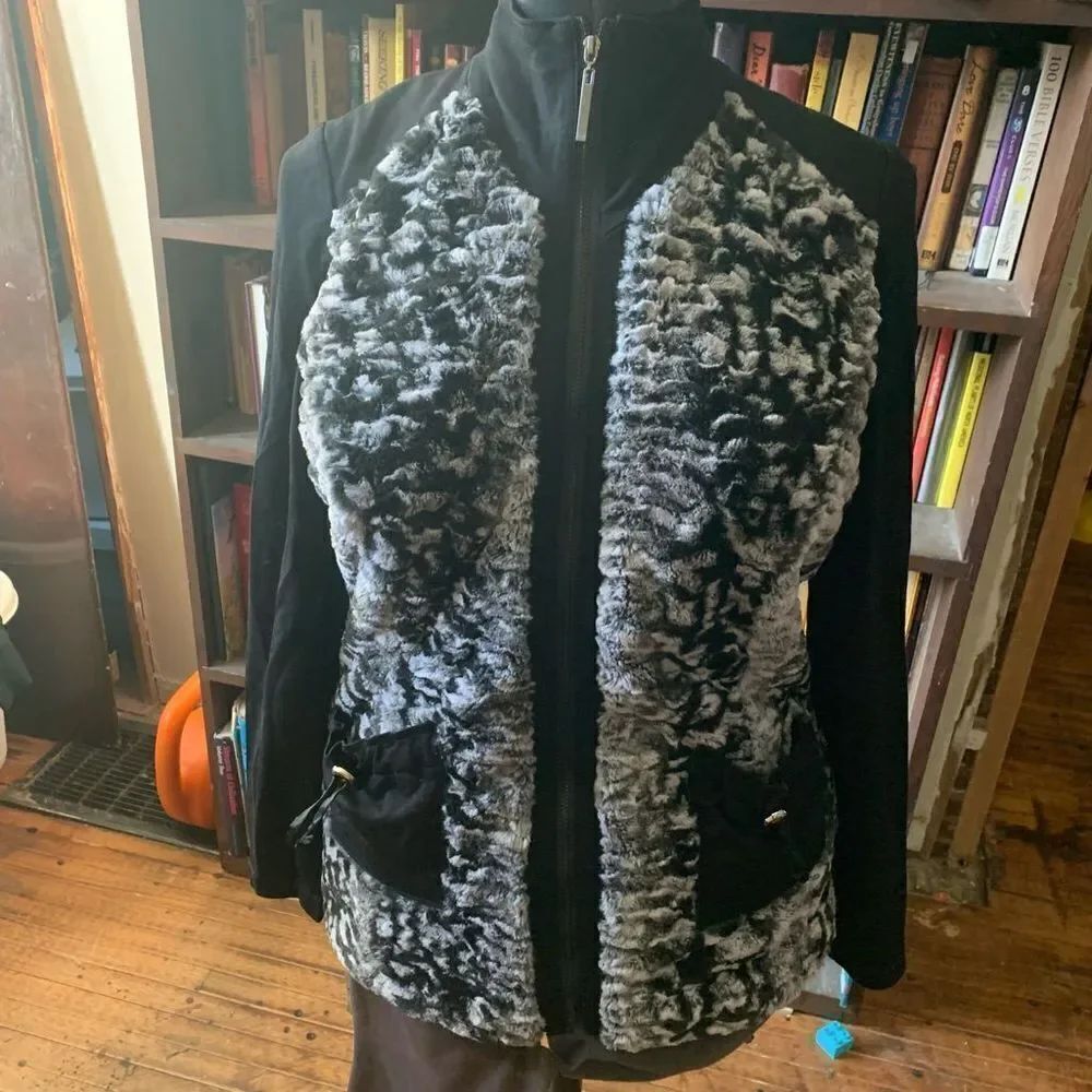 Picadilly Fashions gray faux fur knit S full zip soft black jacket
